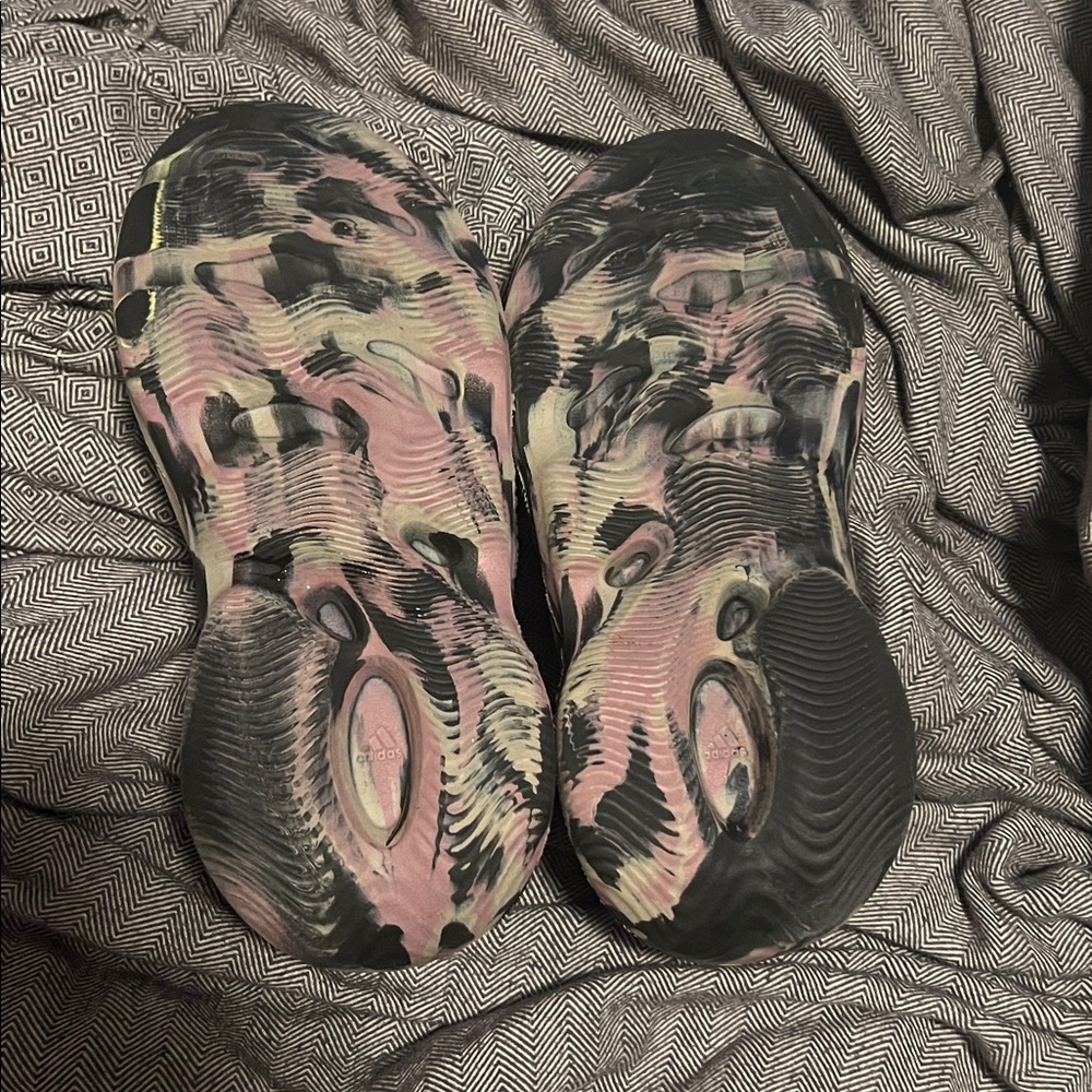 Multicolor Slip-On Clogs - Picture 4 of 5